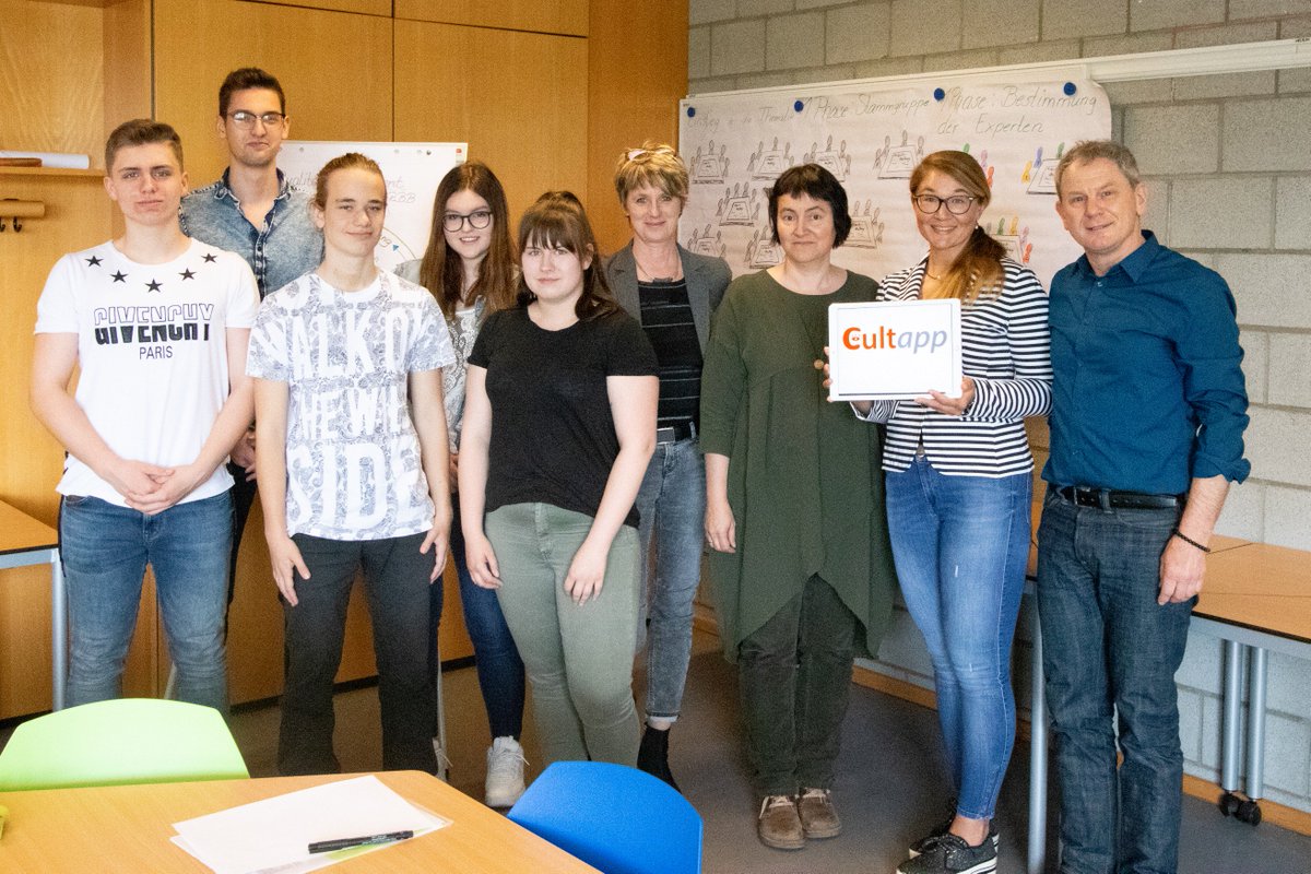 app_cult's tweet photo. #beFHM meets teachers and learners from the Regional vocational education center Mueritz to learn about their visions on using AR for experiencing Cultural Heritage. Why not to use AR apps when making class trips to Europe’s destinations? #CultApp is open for further ideas! https://t.co/OyiwE32nqp