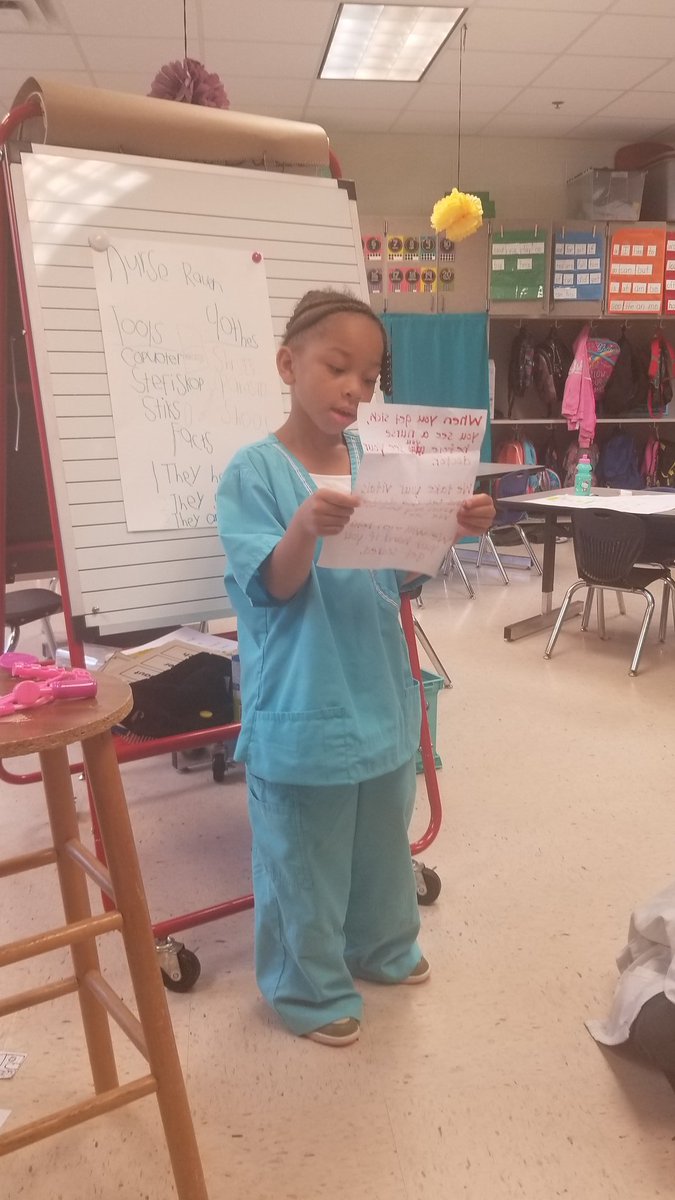 mrsevansK's tweet photo. Great ending our PBL unit on Jobs/Community Helpers! The S's did an amazing job on their first presentations! #weRUNasONE #Kindergarten https://t.co/Qm6iT486Uh