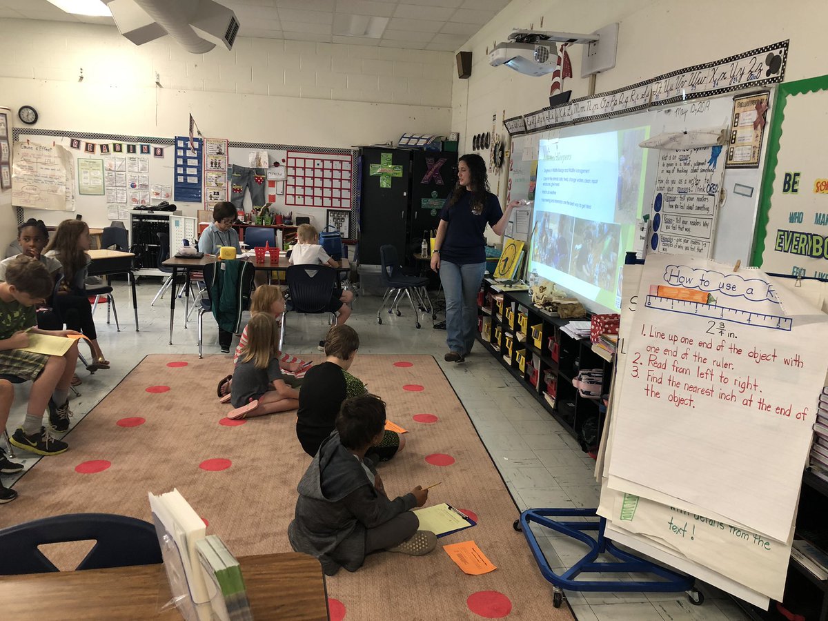 The Career Day Expo is underway <a href="/MangumExplorers/">Mangum Elementary</a> thanks to <a href="/AlexandraMArmo9/">Mangum Counseling</a> for planning this amazing event!! @MangumMediaCent <a href="/MrSteketee/">Mr Steketee</a> <a href="/DPS_Equity/">DPS Equity Affairs</a> <a href="/DurhamPublicSch/">Durham Public Schools</a>