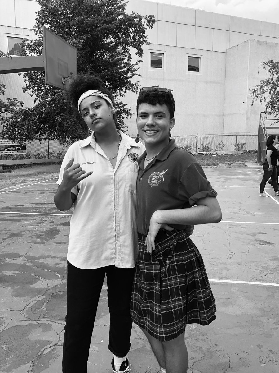 kimichelle___'s tweet photo. @ojoterciario @alaniescoss__ @milly_t88 @alondiaz07 @gaorroa @pingalope @chopaipa @__verovero__ @abel_TATO @gaviles_ @KeviinnCesareo #seniorswitchday respeten los rangos https://t.co/81m8qvuaBS