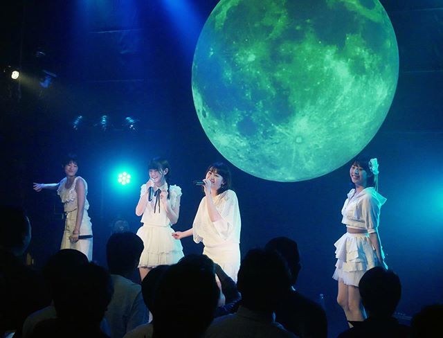 yondone_'s tweet photo. 5月10日 LiLii Kaona Presents Surrounded by Organica Vol.7@青山 月見ル君想フ
#リリカオ さんの主催イベントにて #校庭カメラアクトレス さんを10ヶ月ぶりに観ました^ ^
#カメトレ #SbO7 https://t.co/TW8zg1X21F https://t.co/dVxNdWtPBU