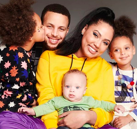 HisProverbs1822's tweet photo. Getting married young and having children right away, it's easy to lose a sense of self. You question if you still "got it". Trust me, we all thought this at some point in our lives. I know I did!  @ayeshacurry #ayeshacurry #rtt #redtabletalk #vulnerability #transparency https://t.co/B6c8HCQOSx