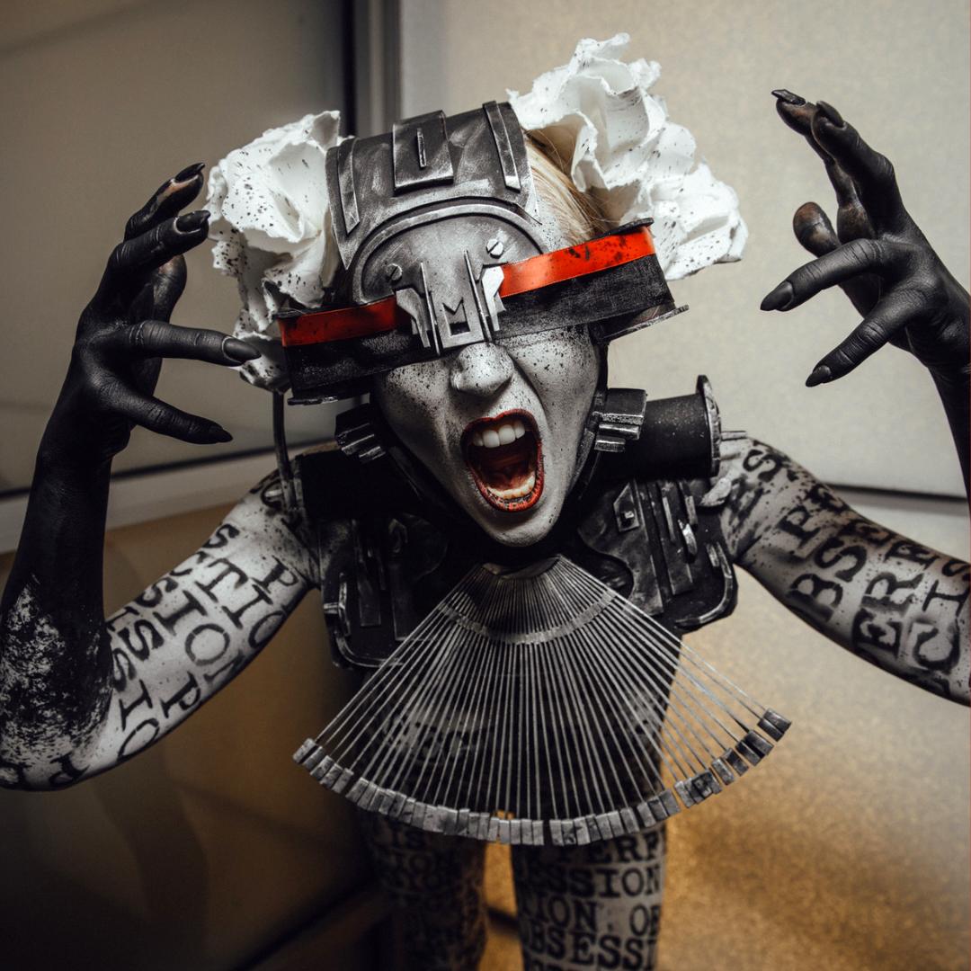 MakeupArtistmag's tweet photo. Revenge of the typewriter! Brace yourself for the next issue of #MakeupArtistMag! Read up on our latest blog posts to stay in the loop!  https://t.co/Mae63AeKno
#muamagazine #promua #mua #costume https://t.co/Ss15ScPoG3