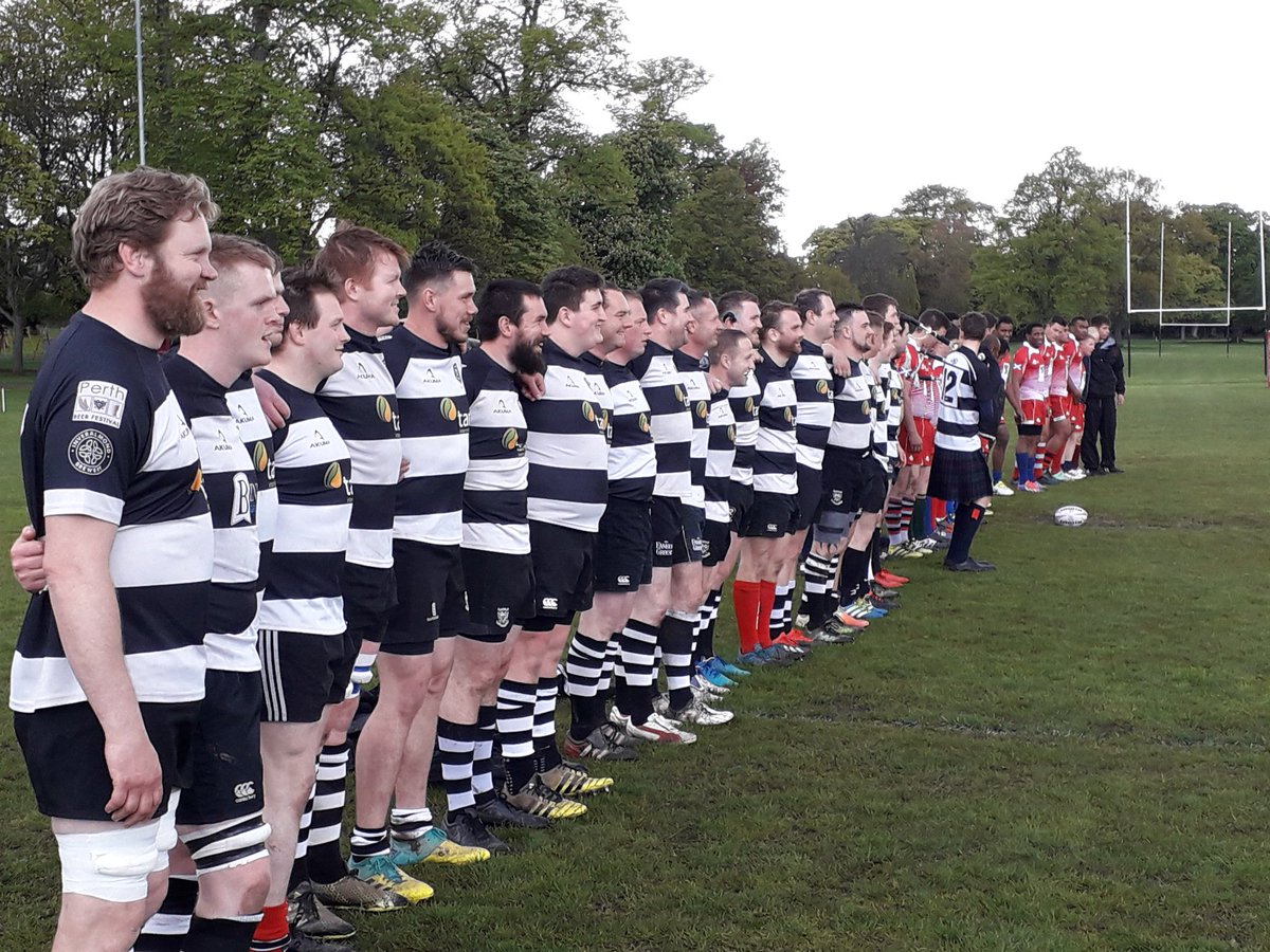AndyCummins14's tweet photo. #perthbeerfest 2019 is up and running with the Perthshire legends vs @army_rugby.
Opening score to @PerthshireRugby .
@Scotlandteam @SCRUMMAGAZINE @CaledoniaRugby 
@sportscotland https://t.co/swNNezeW6R