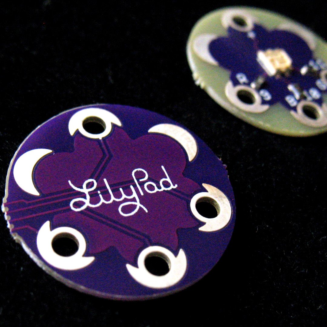 multilogicashop's tweet image. A linha LilyPad original você encontra na Multilógica-Shop.
Use o LilyPad LED RGB como um indicador simples ou modulando canais para criar qualquer cor. Saída muito brilhante para seus projetos de wearables.
multilogica-shop.com/lilypad-led-rgb
#lilypad #lilypadarduino #wearable #lilypadled
