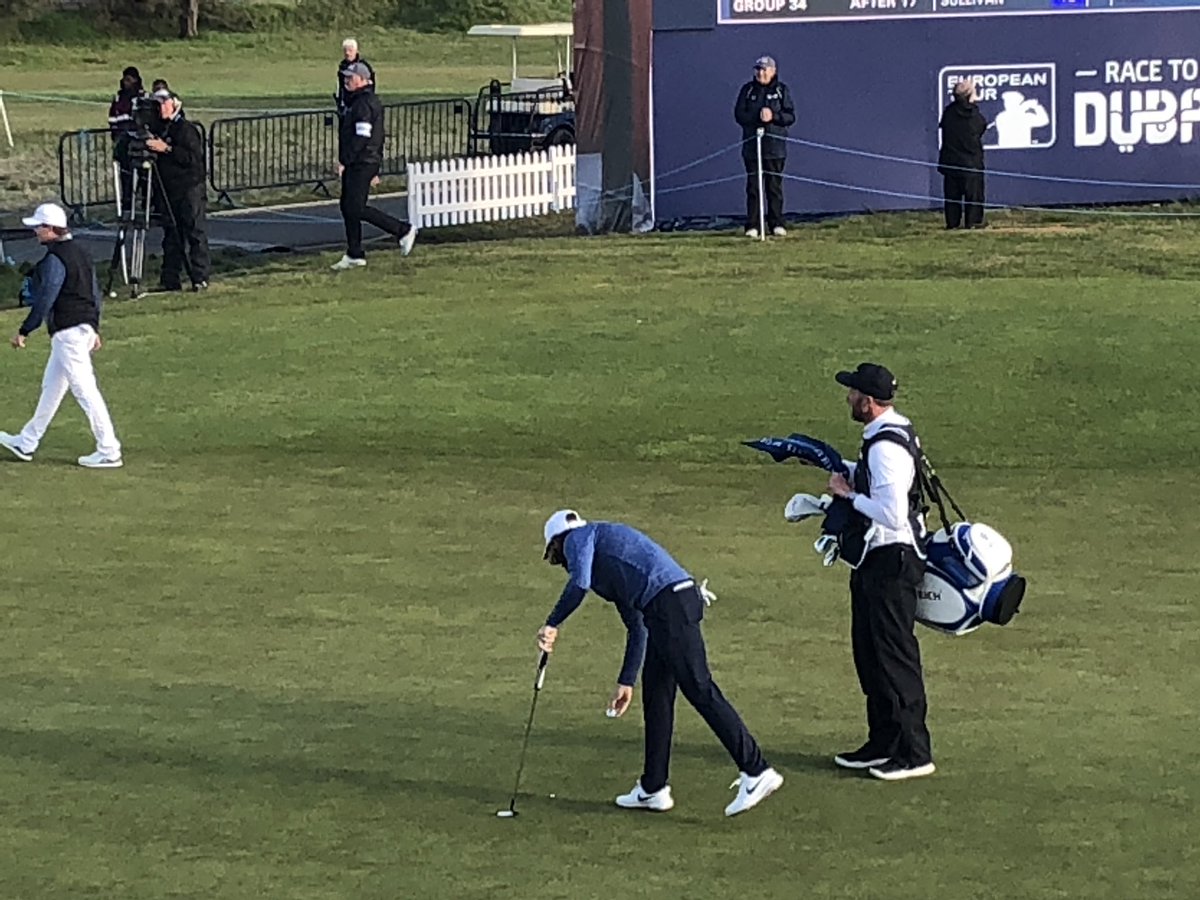 ruthcarson26's tweet photo. Another long day marshalling at #britishmasters #BetfredBritishMasters. Have to say @TommyFleetwood1 is fantastic - so friendly and an amazing host  @FinoEFC @Hillside_GC https://t.co/LbZ6XnNJ4y