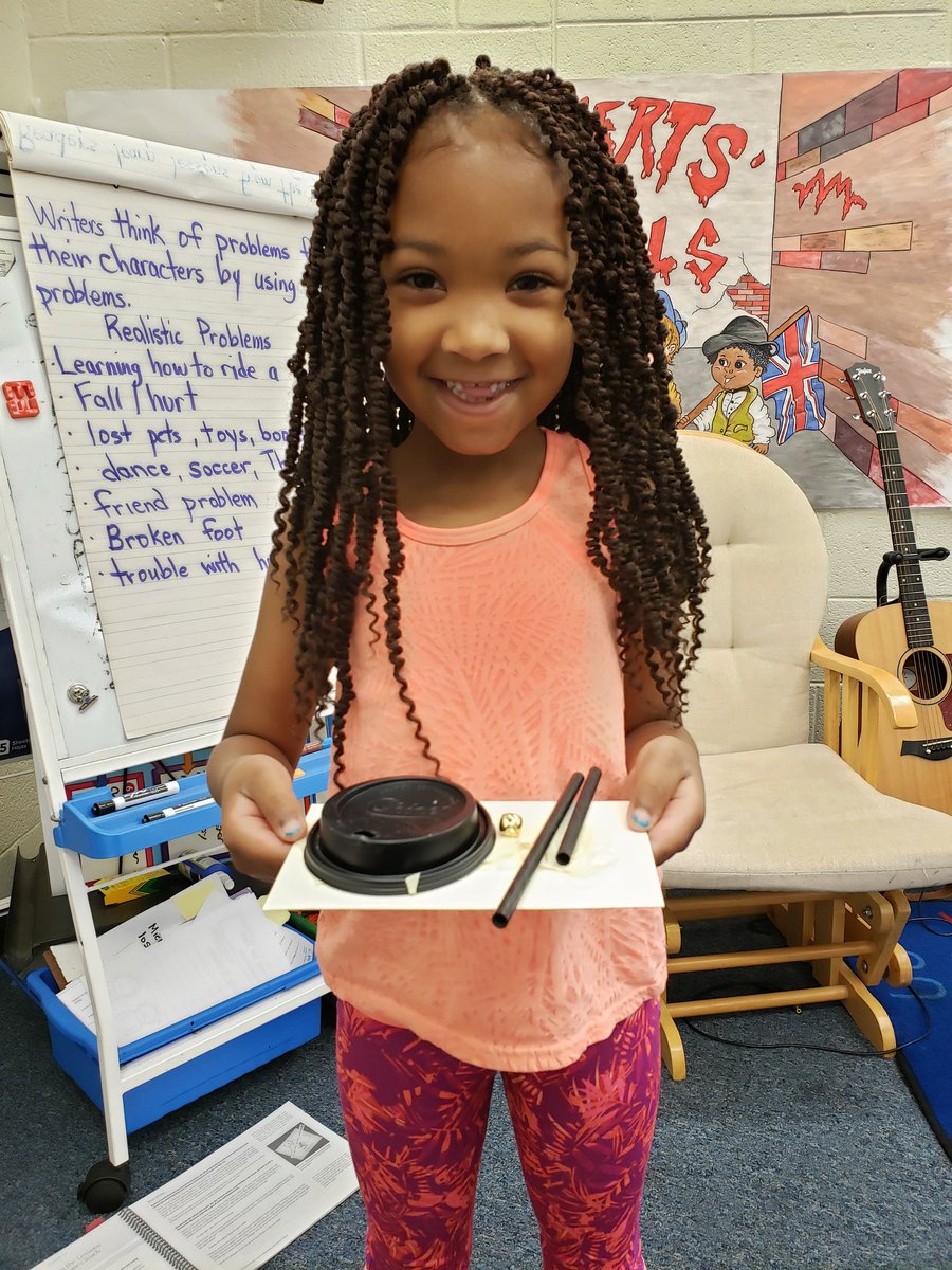 RobertsRascals's tweet photo. Today we used our #STEAM brains to create musical instruments from recylable materials! Can you guess what instruments we've made? 

#howiparticipate #upcycling #empowerED @hembybridge @RimmerEdTech @jttopp @AGHoulihan @ParticipateLrng @participate https://t.co/8i5QB4pTob