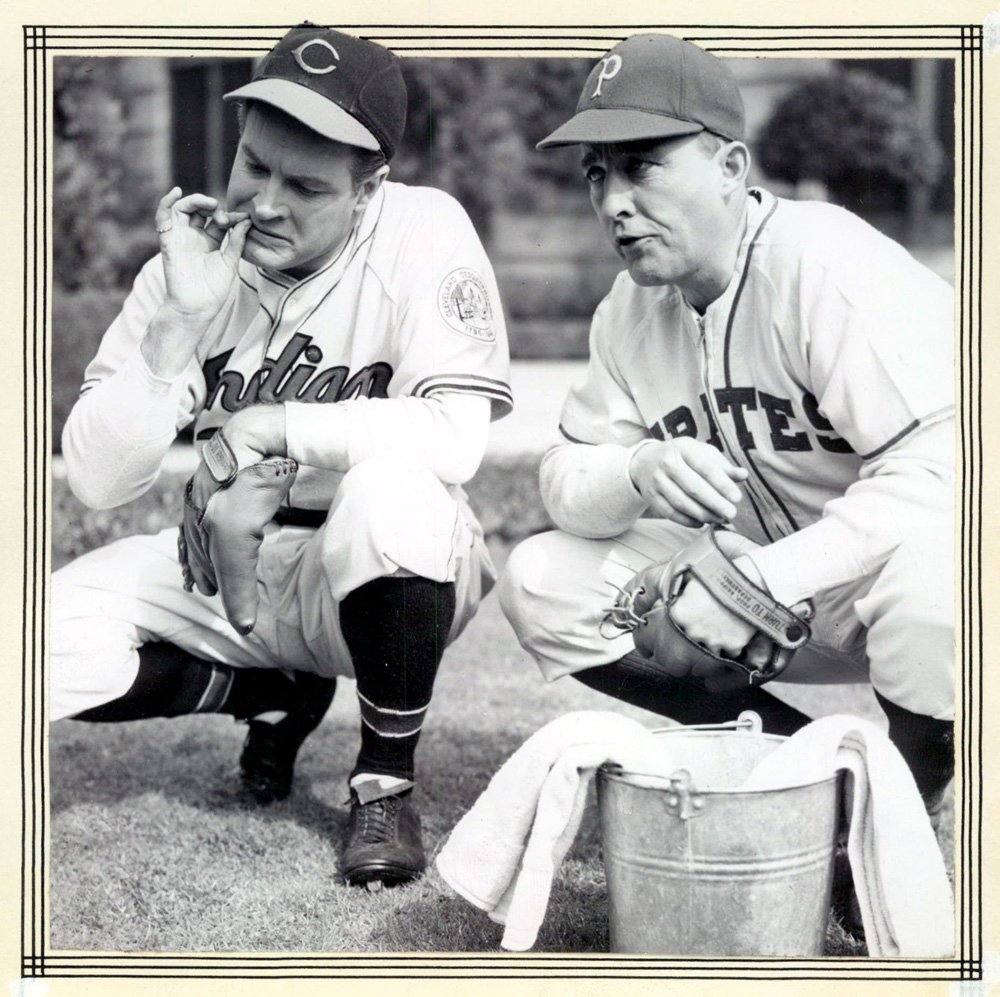 nut_history's tweet photo. Arguably two of the funniest baseball owners.  Bob Hope and Bing Crosby https://t.co/DMsXOHrRCm