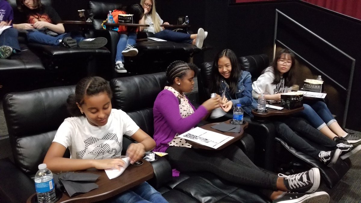 CTEinCCSD's tweet photo. 200 girls from @Guinn_Academy & @CanarelliMS enjoying #GirlsinSTEM #GirlsinTech Movie Night (Day) @eclipsetheaters hosted by @BIGandDigital's #CinemaLearningChallenge.
Awesome hands-on #STEM activity-learning how to build a lunar module! #CareerTechEd #1forkids #1ParaLosNiños https://t.co/jQR0KOMHr7