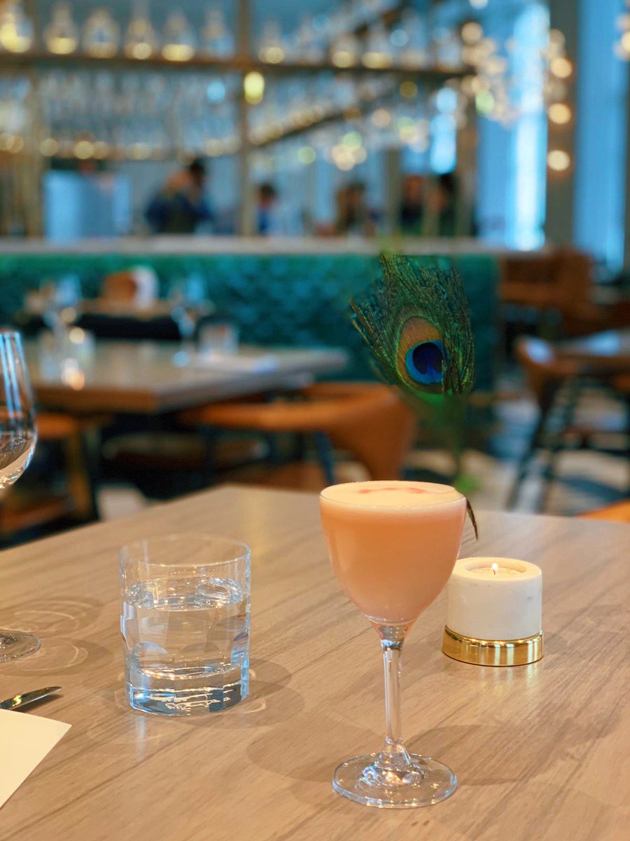 ScotWomanMag's tweet image. Shake your tail feather... there’s a new restaurant in town. Bo &amp;amp; Birdy is @BlythswoodSQ&apos;s brand-new hotspot for drinks and food. Opening on Wed 15th May, the first female five-star hotel head chef in Scotland, Gillian Matthews, will be at the helm #glasgow #femalechefs