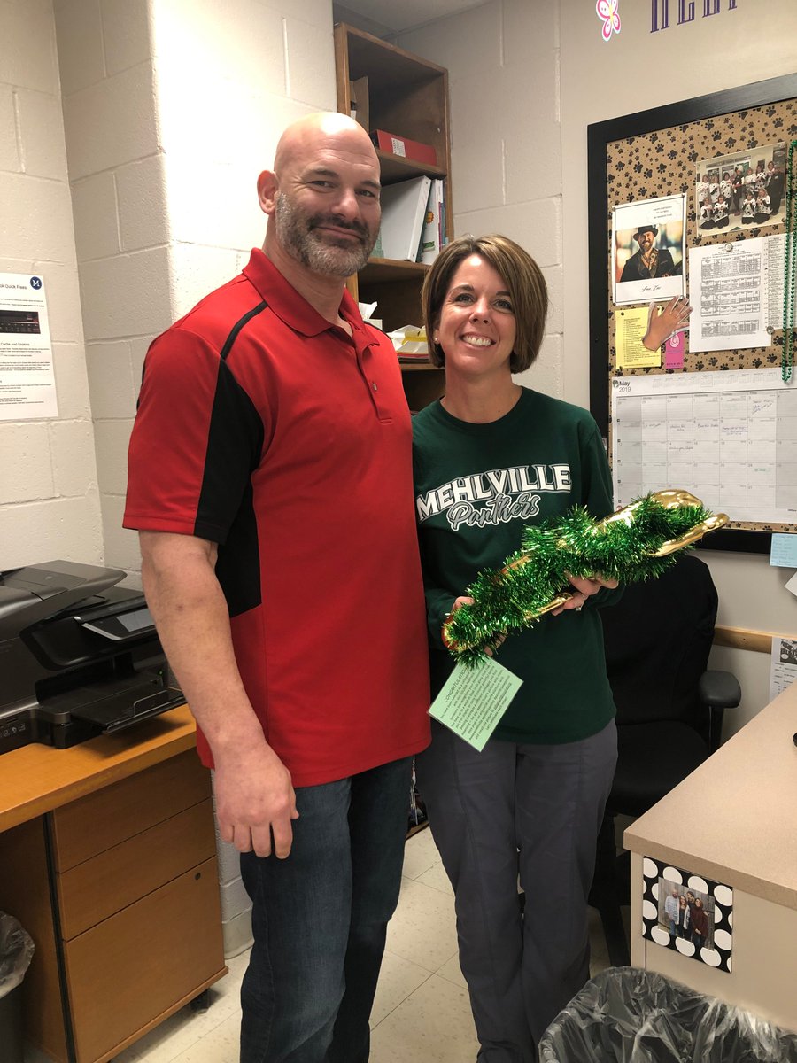 Sherri0311's tweet photo. The Golden Panther has moved in to the nurses' office with Nurse Jaymee!  Jaymee is truly a caring individual who goes out of her for all those under her care.  Congratulations Jaymee!  #wearemehlville #goldenpanther #pantherpawpatrol https://t.co/o8EEucVU4z