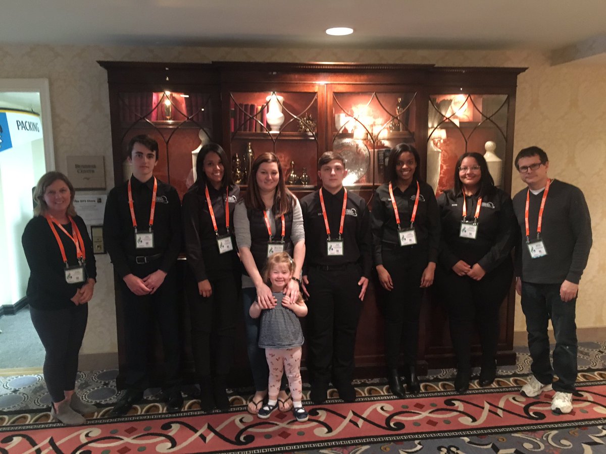 kmellenepschool's tweet photo. CTC PROSTART COMPETITION WASHINGTON DC. #TowniePride #eastprovidencectc#skillsusa https://t.co/oOyIUBwOGV