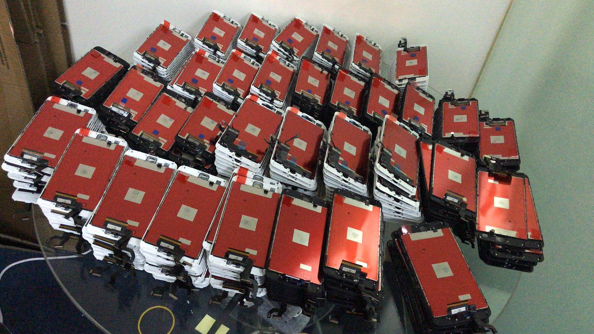 EkkUm3's tweet photo. Long-term supply of Apple full-range screens
Welcome to inquiry, Wechat + 8613823232245 https://t.co/hR92R5rUfB