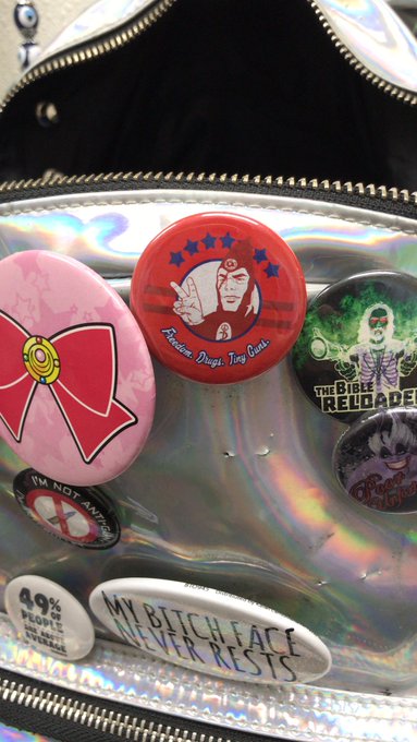 Liney Stark’s pics and videos