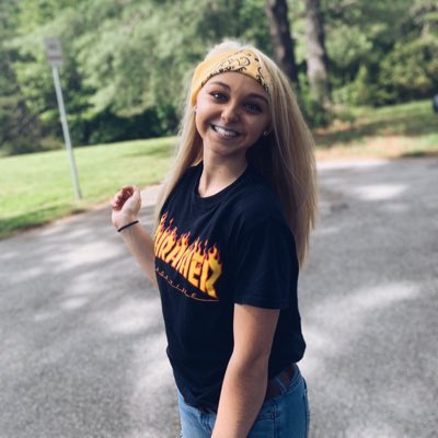 destiny_laneeee's tweet photo. who gets the flu in May? hehe me #strandB #NewProfilePic https://t.co/yrx8NupyVw