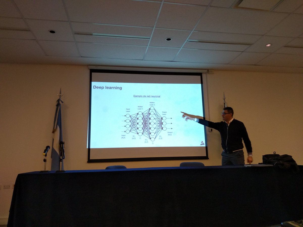 MonicaRela's tweet image. Ayer, en la charla de presentación del curso #DataSciense de  @ISACABsAs. Muy interesante! #AuditoriaTI.
