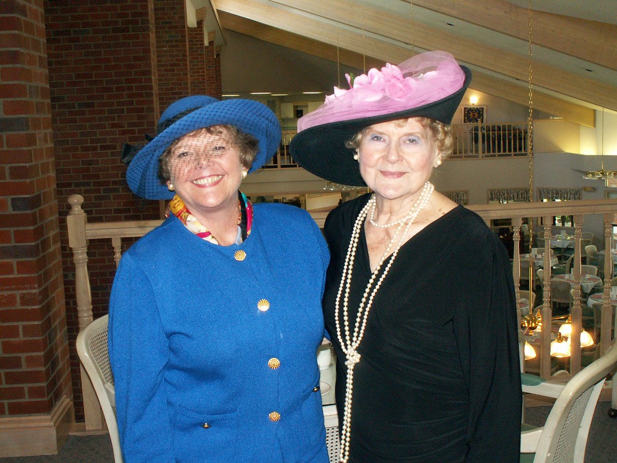 "Gratitude is Gold" Paying tribute to the beautiful mother of our founder <a href="/KathyRow4cure/">Kathy Frederick</a>, written by our brand ambassador <a href="/Smmarshall12/">Sarah Marshall</a> #withlovexoxo <a href="/SusanGKomen/">Susan G. Komen</a> #togetherwethrive  #mothersday  bit.ly/2LBx56t