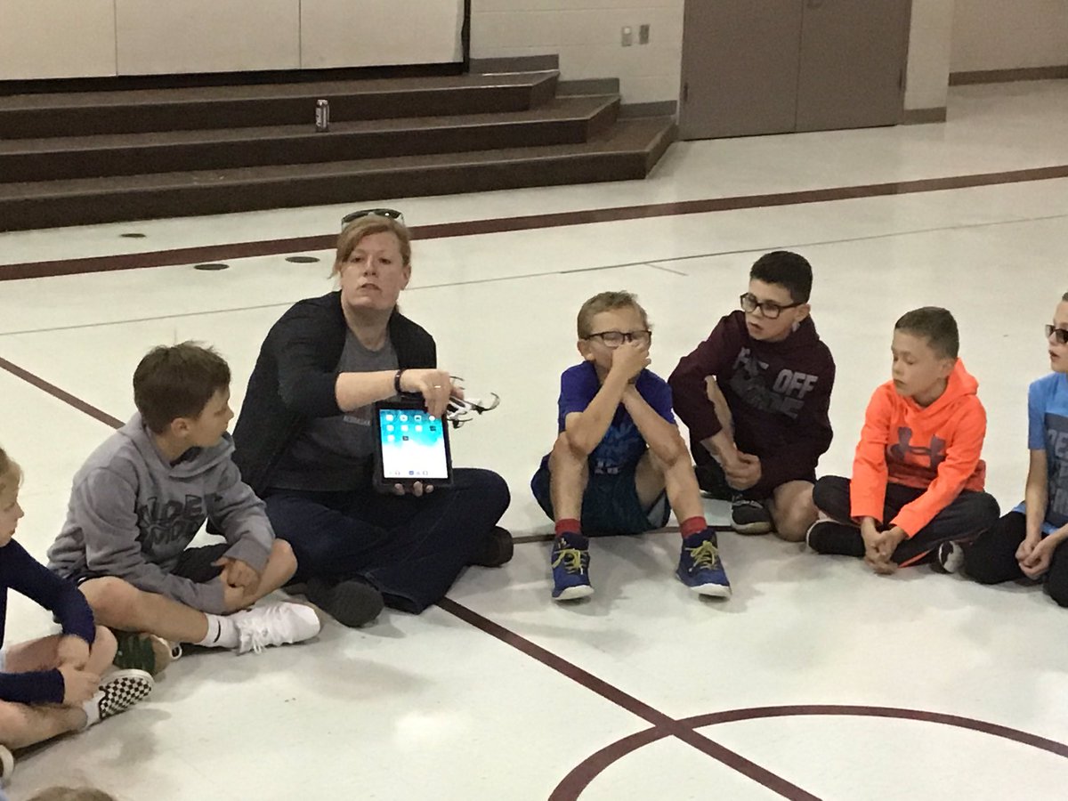 JFlemingMPS's tweet photo. Coding drones during Wheeler’s STEM day! @MillardPS @MPSElemEd @wheeler_mps https://t.co/D734qsl7Dm