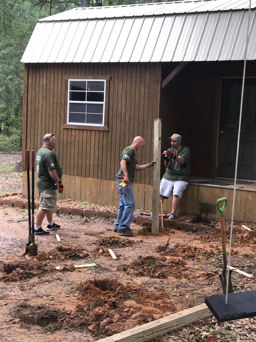 Built a ramp for a veteran today. Nothing makes you feel better than volunteering for an amazing cause! #TeamDepot #ChooseToServe #ServeVeterans #6514HomeDepot