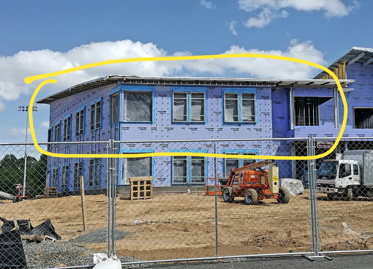 DrinksJessica's tweet photo. New library going up quickly!  Looking forward to moving in this fall! https://t.co/KUNKzBjgTe