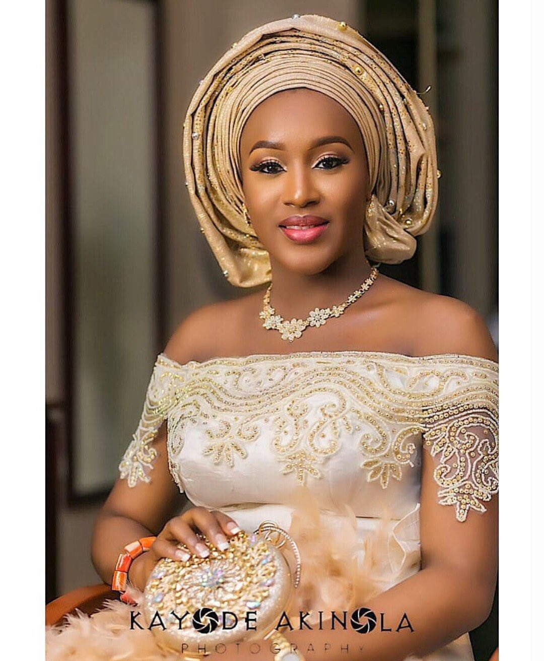 Lace styles for traditional marriage online