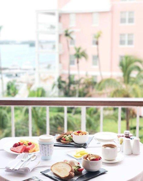 Experience the delight of a breakfast buffet - with a view - it's a great way to kick off your day while staying at #HamiltonPrincess.

#GoToBermuda #GoodMorning #Travel #Vacation