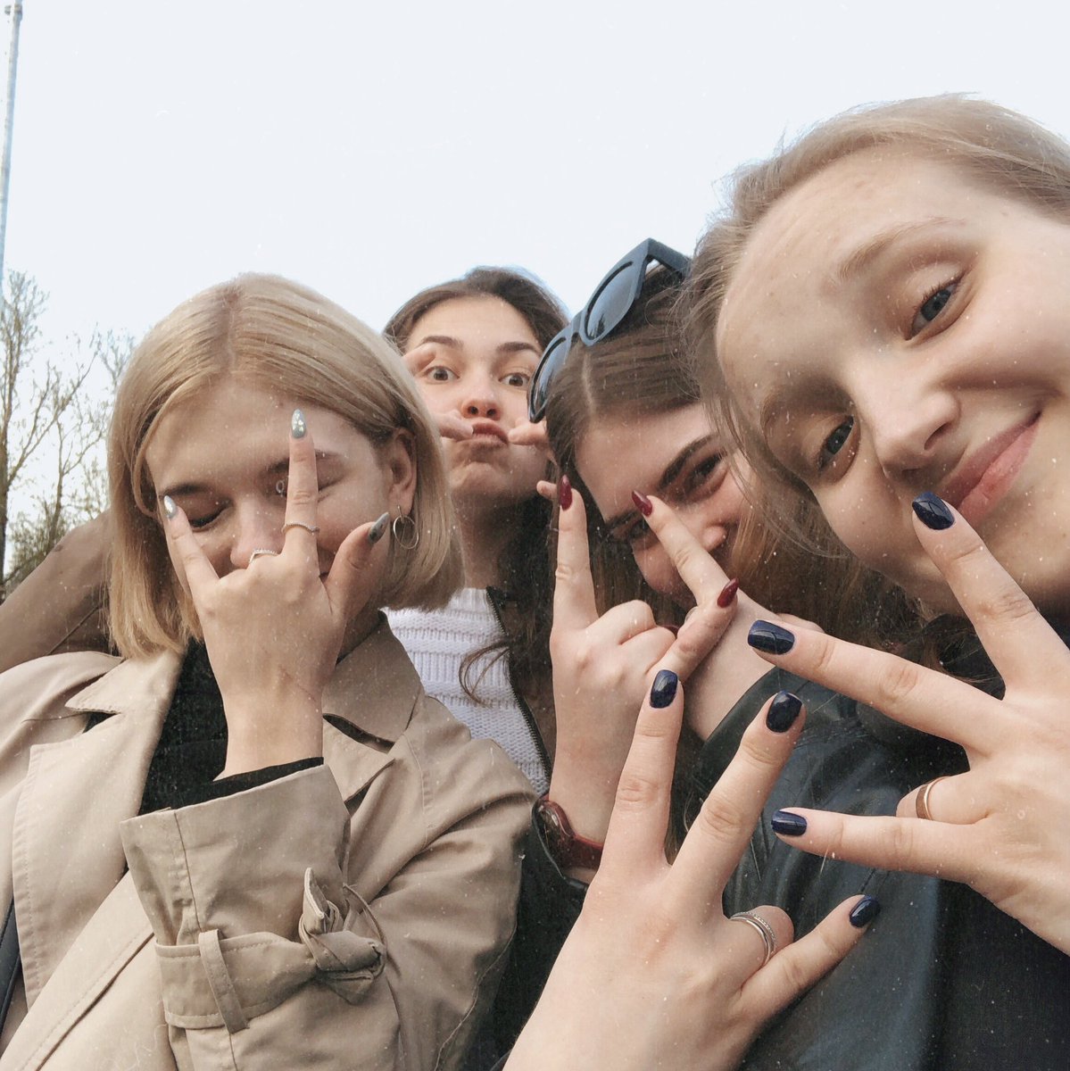 saykusha's tweet photo. СТРЕСС КОМПАШКА))) Всех МЯУ! 🧡 @arishcamadina @LiGersik @СеледкаСвирь https://t.co/1eIzcpDJrn