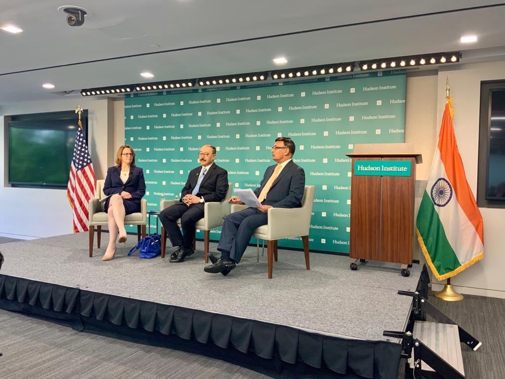 IndianEmbassyUS's tweet photo. Amb. @harshvshringla joined @LisaCurtisHF in a wide-ranging conversation moderated by @husainhaqqani on “US-India: Discovering Convergence or Managing Variance?” at the inaugural session of the #GovernanceTalks co-hosted by @HudsonInstitute, @orfonline and @ZEITstiftung @MEAIndia https://t.co/969w2Gq7fT