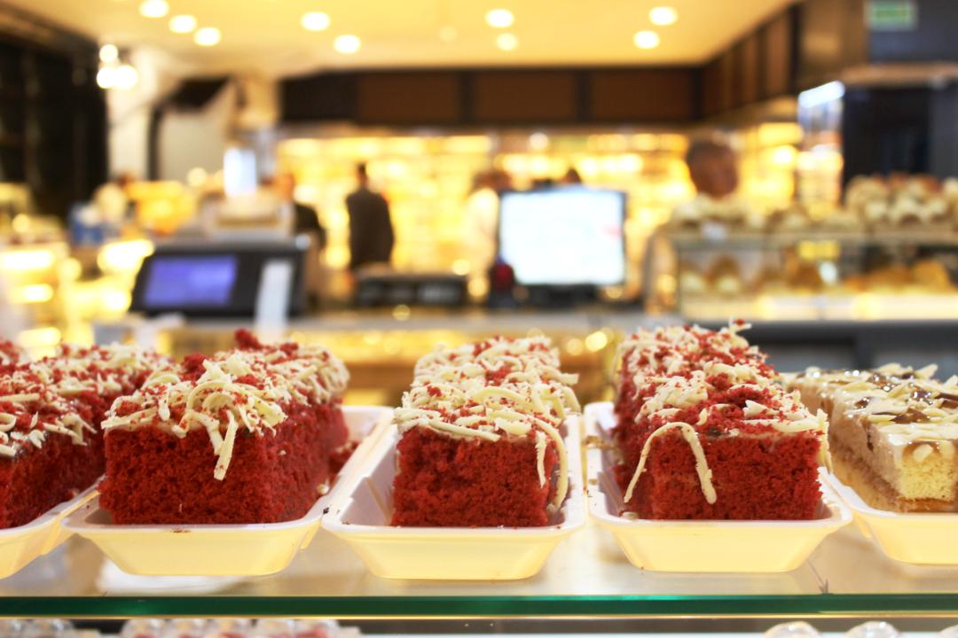 Alguém aqui é MUITO fã de doce, assim como eu ?
.
.
.
.
.
#BellaPaulista #Padaria #Paulista #SãoPaulo #Paulistei #BellaPaulistei #Bolo #Doce #Cake #Sweet