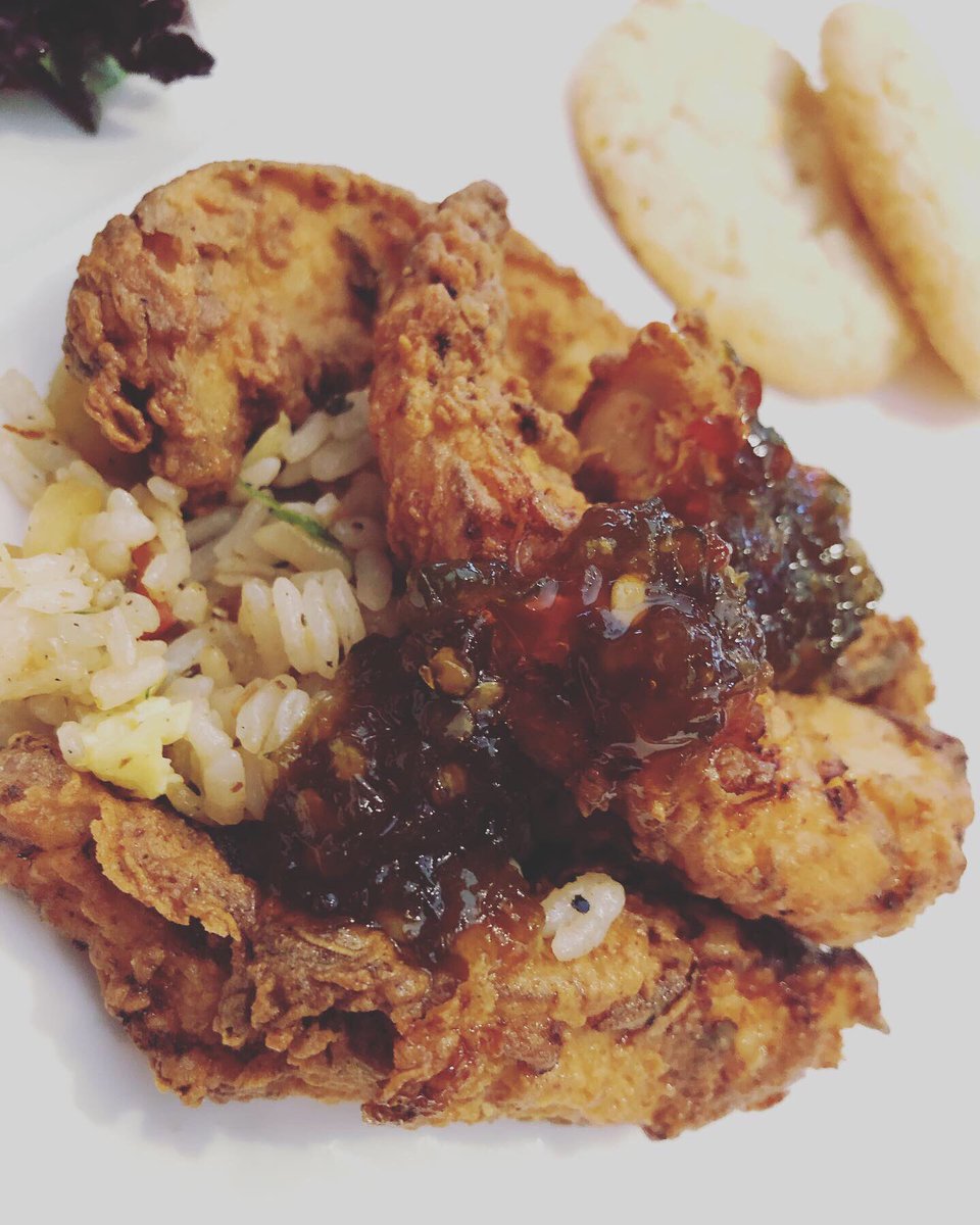 larryhygh's tweet image. Great lunch today for Pasadena Restaurant Week! Fried Chicken! @pasadena_restaurant_week @royspasadena #pasadenarestaurantweek #pasadenachamber #pasadenachamberofcommerce