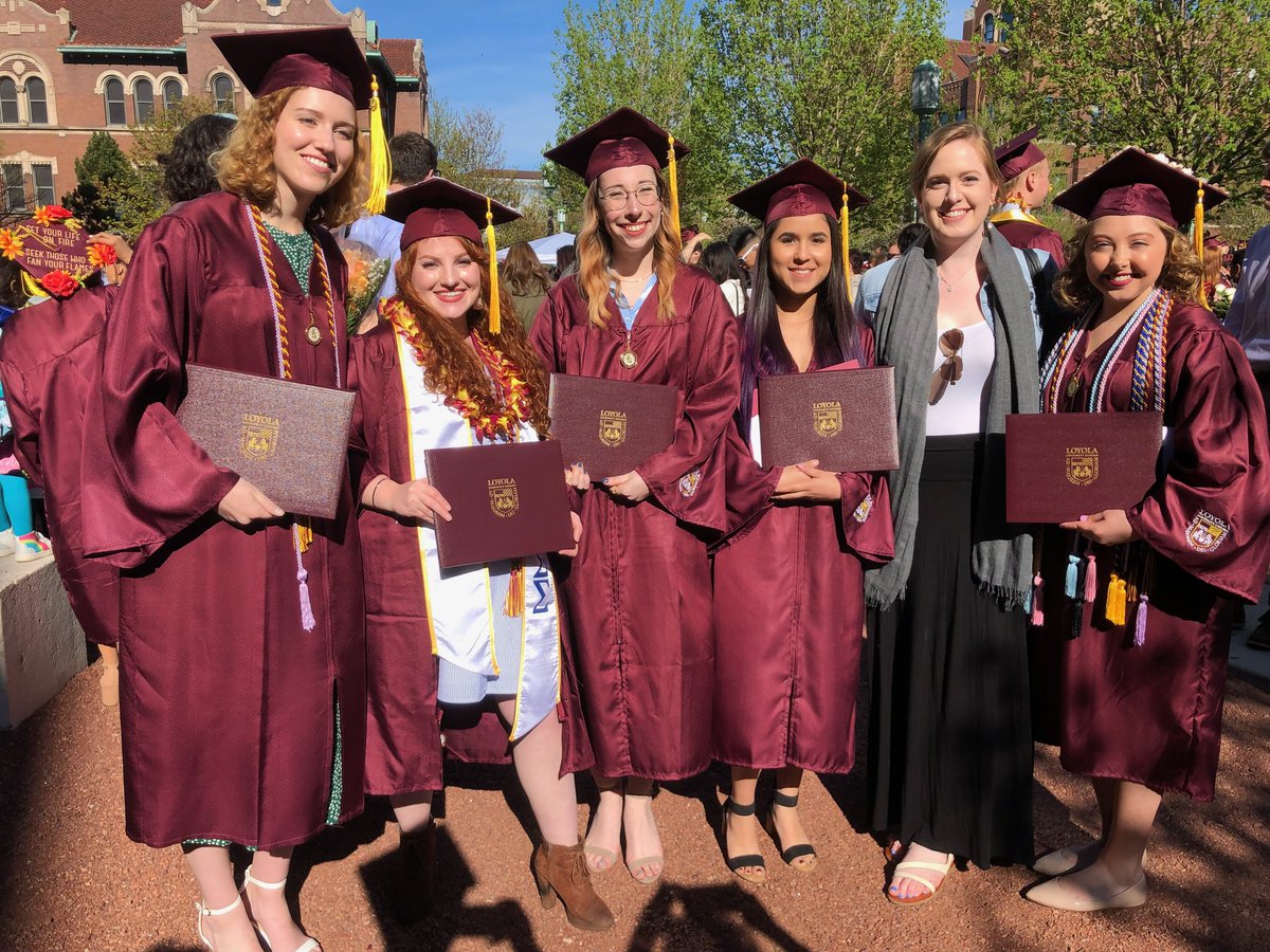 Congratulations to our senior research assistants on their graduation! We’ll miss you! #researchers