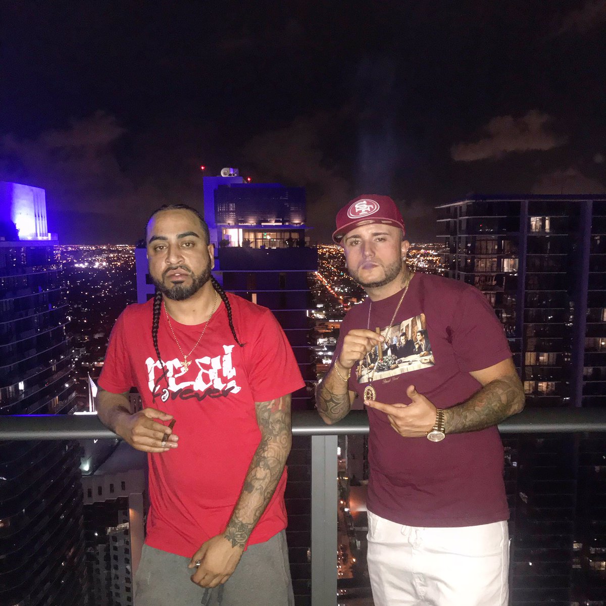 TRAPAHOLICS's tweet photo. #RollingLoud is right here on the 50th floor.... 🗣⛽️💨 #RealForever #RealTrapShit #TrapTrapTrap https://t.co/TYdKclJfSF
