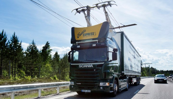 Overhead electric lines help emissions reductions keep on truckin’ dlvr.it/R4TLX9