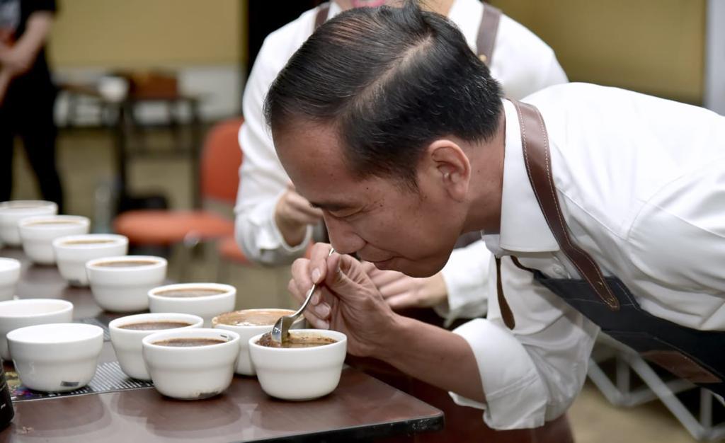 Joko Widodo tweet media
