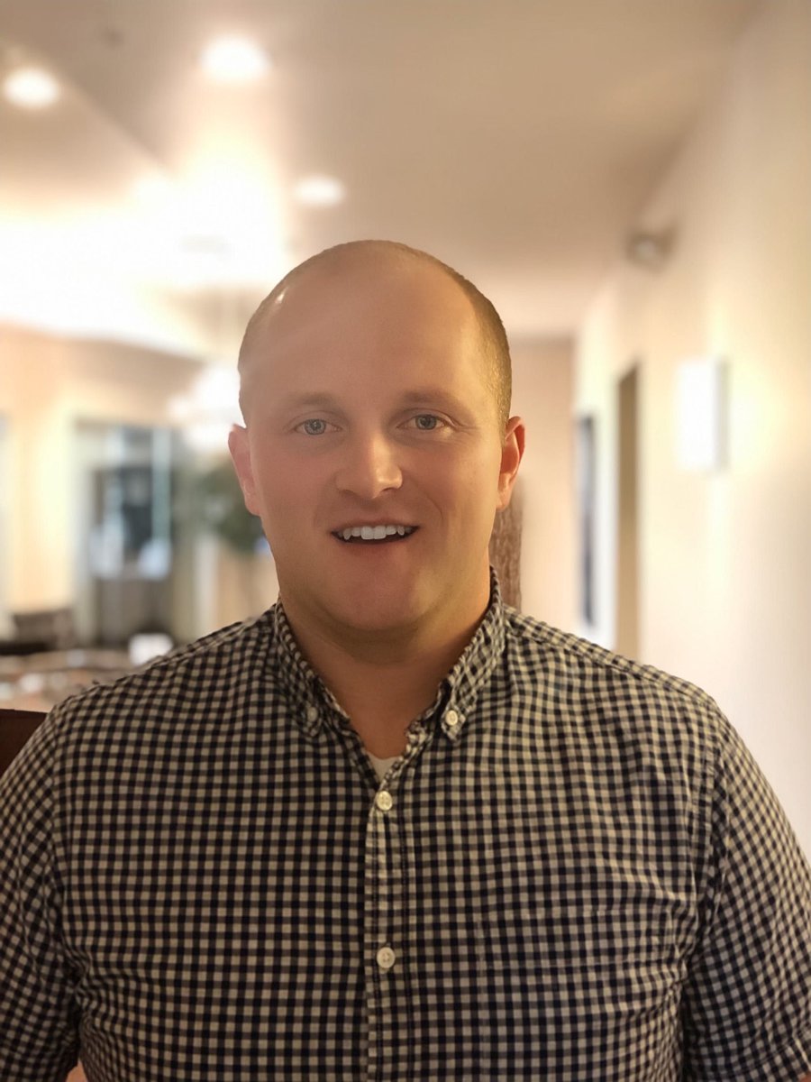 VeracityIns's tweet photo. Happy Birthday to Accounting Intern, Skyler! We're so glad you're a part of the team! 🎈 #VeracitySmiles #birthday https://t.co/ZiV4EiUN42