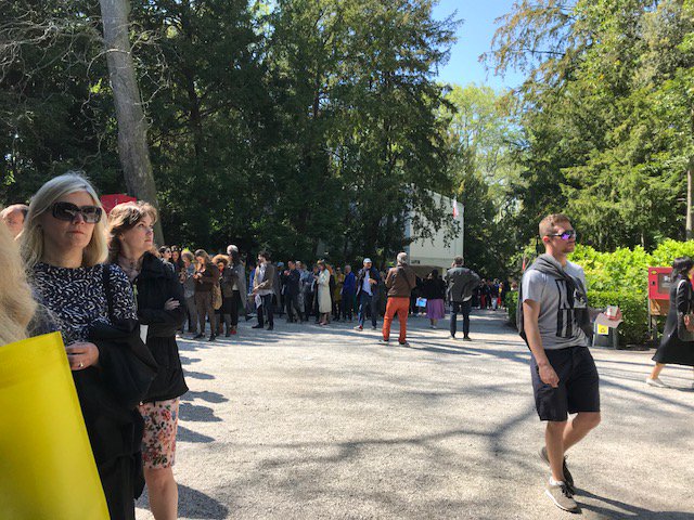 ClarissaCorfe's tweet photo. So many queues at Giardini #VeniceBiennale2019 @la_Biennale today but totally worth it especially for #AngelicaMesiti #LarissaSansour #BarbaraWagner #BenjamindeBurca Really looking forward to #SeanEdwards @WalesInVenice @MarieAnneMcQuay #CharlotteProdger @scotlandvenice &the rest https://t.co/P3toKaX0Ck