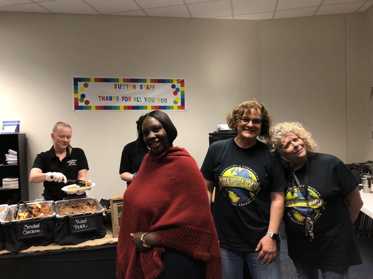DrMightyN's tweet photo. What a wonderful teacher appreciation week at Sutton! We ended the week with fellowship and lunch from @jimnnicksbbq! Food was great and our teachers are amazing! #WeAreSutton @SuttonPrincipal @Sutton6thGrade @Dr_Ashley_Rose @MerriweatherEDU @suttoncougarsAP https://t.co/XZYMEpDHjj