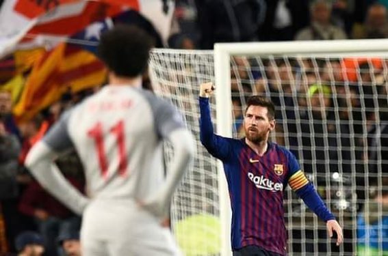 fahad_laporta's tweet photo. ابو تريكه : 
" العالم نصفين ، نصف العالم زعلانين ان ميسي خسر مش برشلونة ، و النص الثاني فرحانين بخسارة ميسي مش بفوز ليفربول "

اختصار لكل ما يحدث. https://t.co/VGoVInPkSO