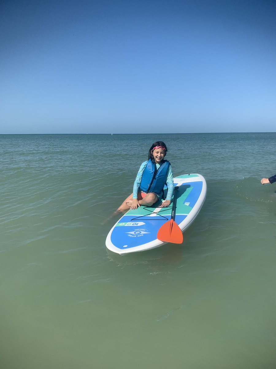 CSFmarine's tweet photo. Beach day for the win! #csfmarinestudies #gocsf #theresnoplacelikecanterbury #bluemind https://t.co/3VL03v5LGR