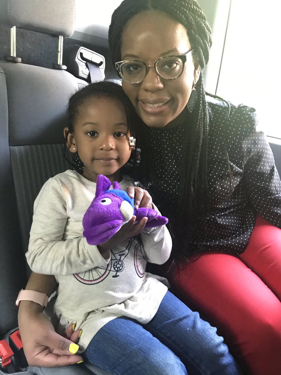 sherisa22's tweet image. @FredaLovesTHD 5 days &amp;amp; family on day 2 ! Can’t wait for our meet ups ! #HRFundamentals #buildingstrongrelationships perfect example of our company values