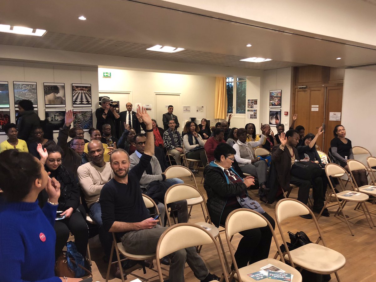 Paris19e's tweet photo. Des échanges, et des débats ce soir à la @MdCA75019 pour une conférence dans le cadre du #MoisDesMémoires sur le thème :
« le chlordécone aux Antilles : scandale Sanitaire ?».
Retrouvez le programme du mois des mémoires sur : https://t.co/f9mnpmDMvp
Avec @mahorchiche et @sevguy https://t.co/Gr7CmGPzV3