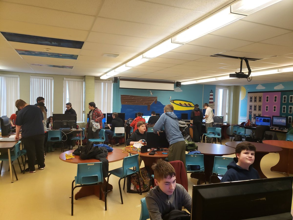 HSHsmashteam's tweet photo. It has begun... https://t.co/v8YnS0PbX4