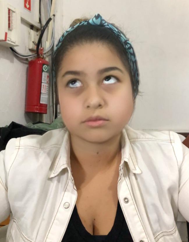 ajusimionato's tweet photo. Olá meus amigos passei aqui só pra dizer que já estou indo embora de novo 
Enquanto isso fiquem com a mini eu sem paciência pra essa vida de Twitter https://t.co/iYxVfw3MJG