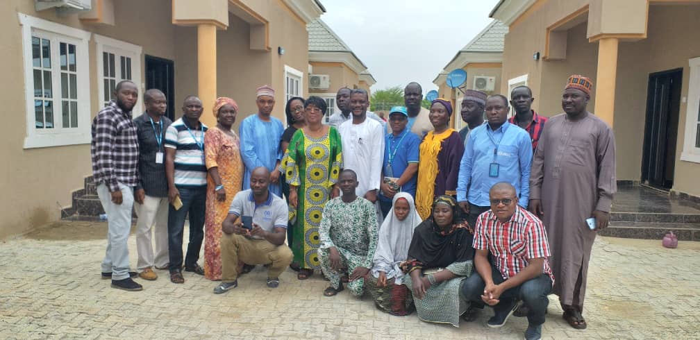HildaOchuonyo's tweet photo. @unhcrnigeria Guest House in Mubi received its first visitors yesterday. And boy, weren't they pleasantly surprised!😊
Cross-border team from SO Maroua, SO Maiduguri, FO Yola, FU Damaturu &amp; @AdamawaGov represented.
@kanyandulajose
@RefugeesCmr
@EnoBrigitte
@AlexKishara
@MbavCesar https://t.co/f3t3UAfLWr