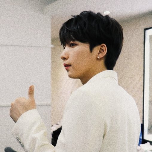 for_jsw's tweet photo. ㅤㅤㅤ
#정세운 #JEONGSEWOON
#PLUSMINUSZERO https://t.co/4ZrtszcZGm