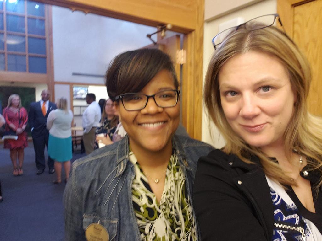 amywhited's tweet photo. #selfie with my Academic Advisor, Genesis Steele! @websteru @WebsterAdvising @WebsterOnline @websterwsbt #WebsterGrad #Webster100 https://t.co/S76QFstjnO
