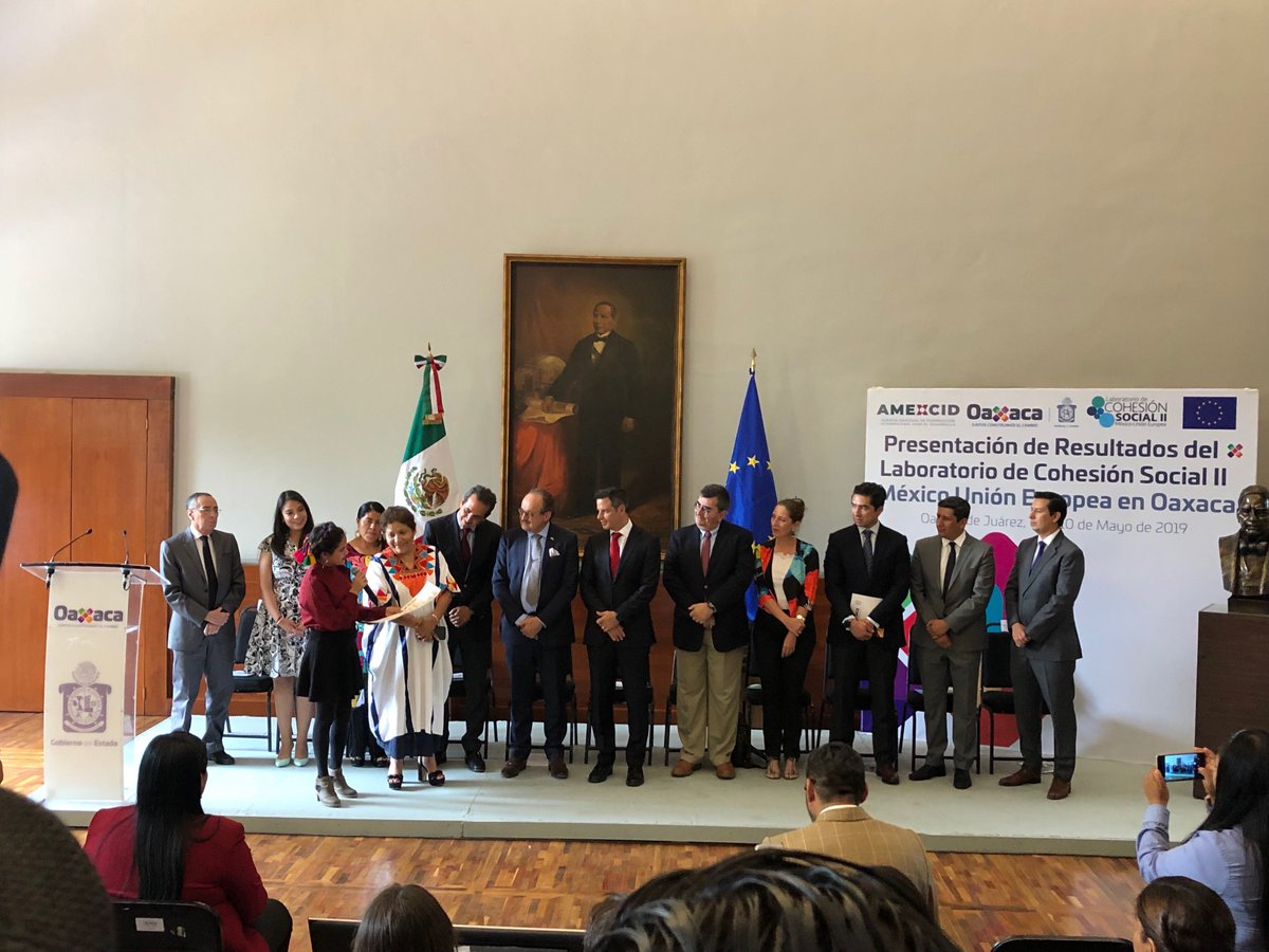 lcsiimxue's tweet photo. La delegación de la @UEenMexico agradece la participación de las OSC, Instituciones y el Gobierno del Estado de Oaxaca en el #lcsiimxue, para siempre lograr la #cohesiónsocialenOaxaxa. En nombre de la Unión Europea un gran agradecimiento a esta gran cooperación de @AMEXCID https://t.co/YPhKgUEiIX