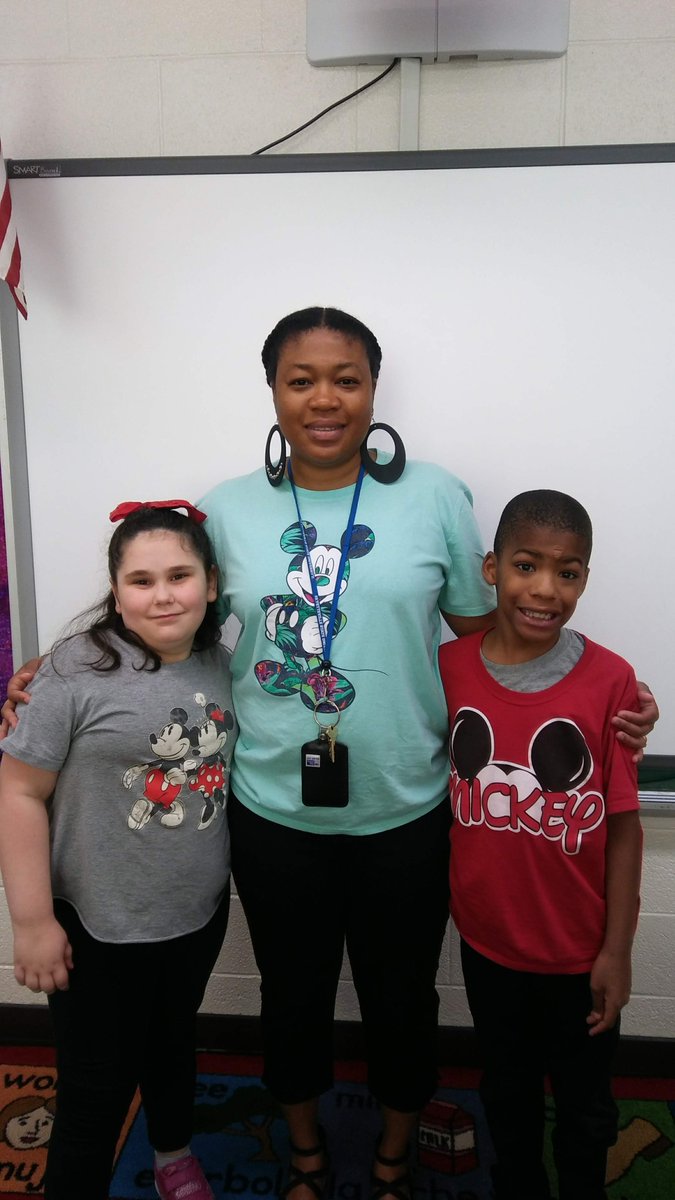 jwces1's tweet photo. Disney Day and Superhero Day #EOGSpiritWeek https://t.co/OcjfVacEbo