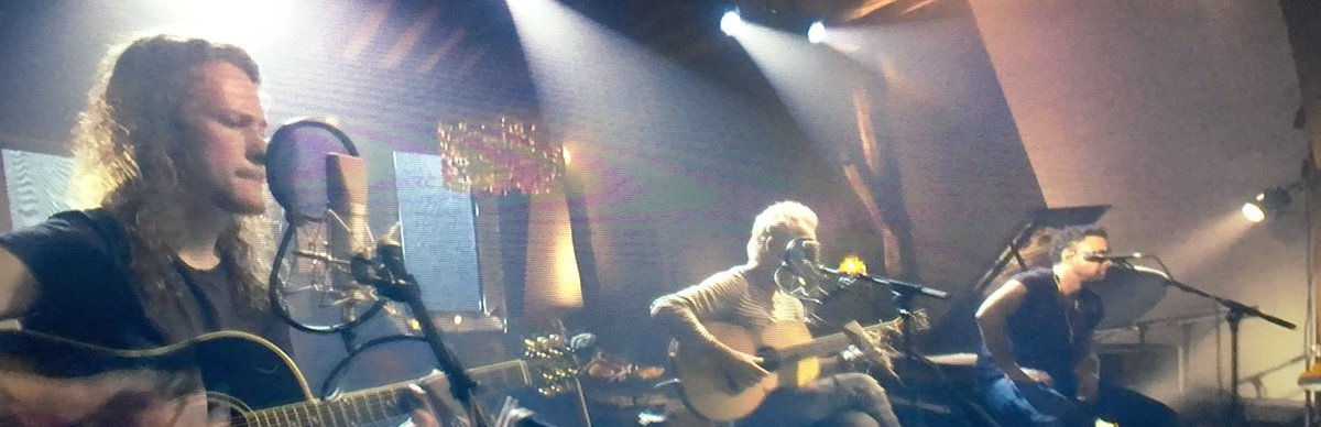 OlivierMontels's tweet photo. Sting et Shaggy sur @ARTEfr
#HowFragileWeAre
Sublime https://t.co/jtIMugchaE