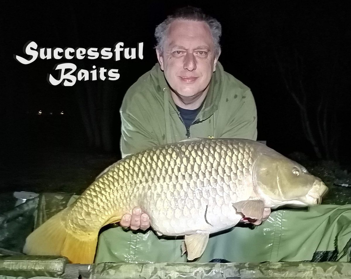 SuccessfulBait's tweet image. It's #fishtime!! #successfulbaitsuk team member Mark Porter with this chunky 24lb #commoncarp caught on our #vnxplus #popup. Another #carp to Mark from his local club water. #keepitsuccessful #carpfishing #bestbaits #Carpangler #carping #carper #bait #baits #carpangling #carpy
